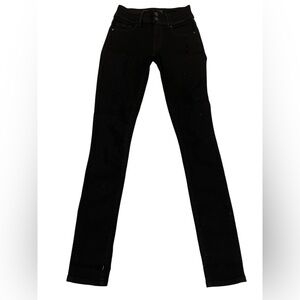Indigo Rein Classic Black skinny juniors Jeans size 0